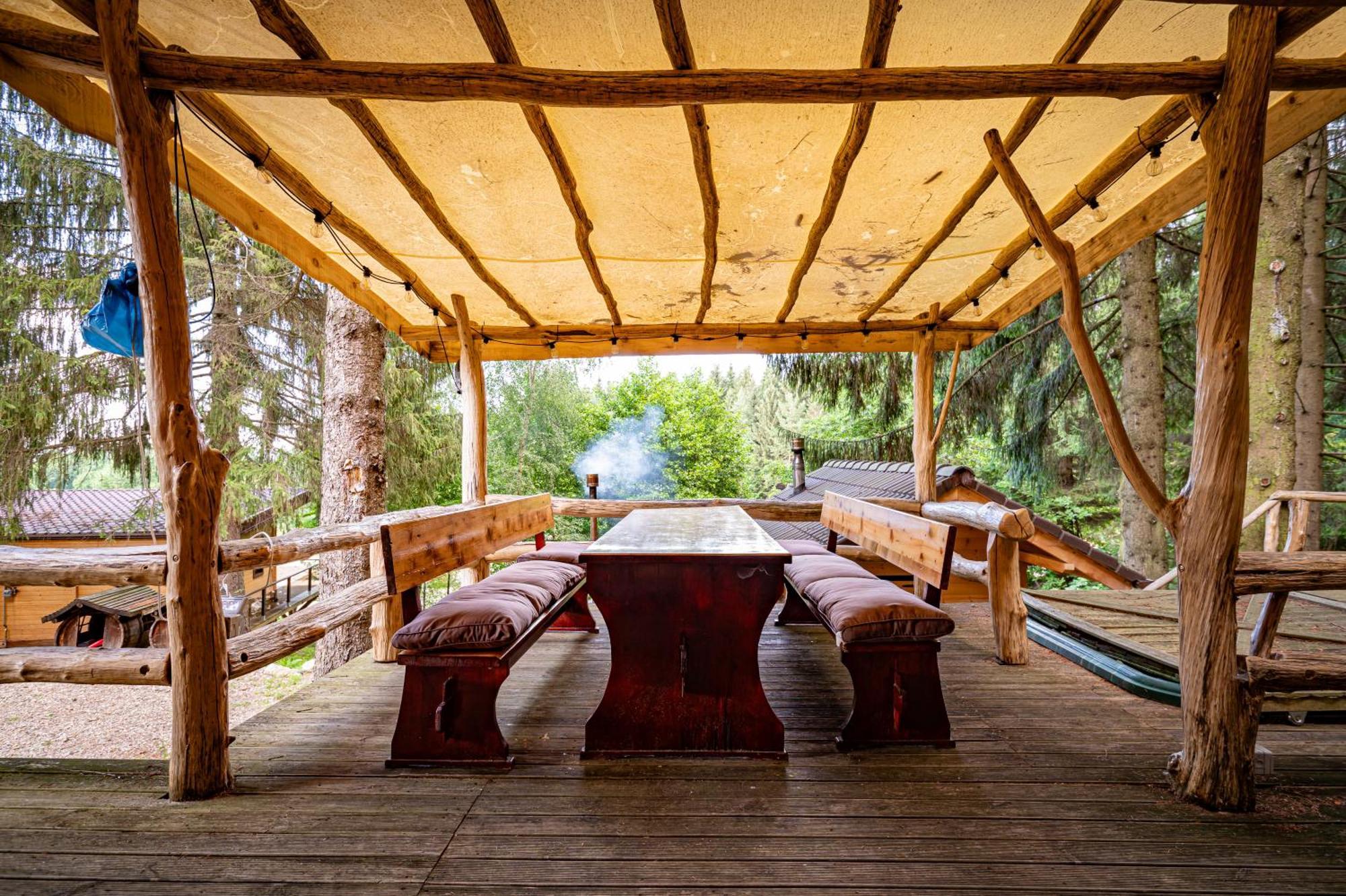 Q Chalet Négyfalu Szoba fotó
